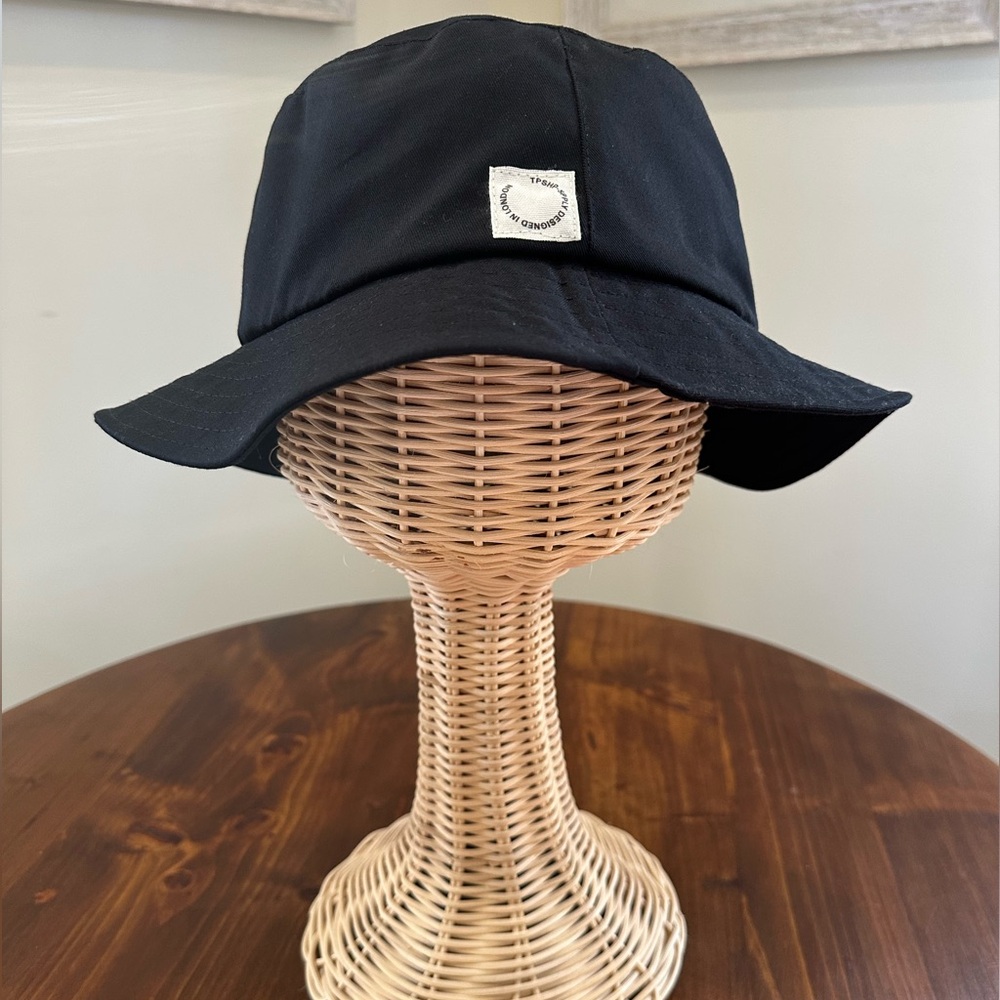 TOPSHOP Bucket Hat